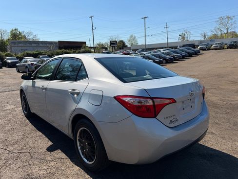 Used 2019 Toyota Corolla LE image 5
