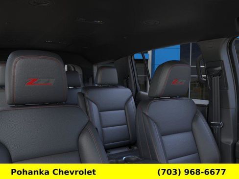 New 2026 Chevrolet Traverse Z71 image 24