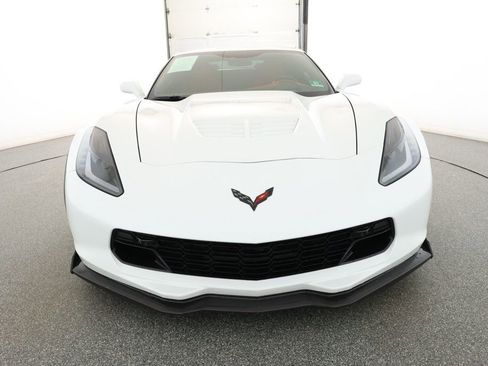 Used 2016 Chevrolet Corvette Z06 w/ 3LZ Preferred Equipment Group image 2