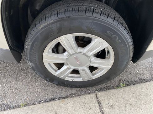 Used 2015 GMC Terrain SLE w/ Convenience Package image 24