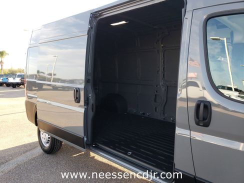New 2026 RAM ProMaster 2500 w/ Convenience Group image 14