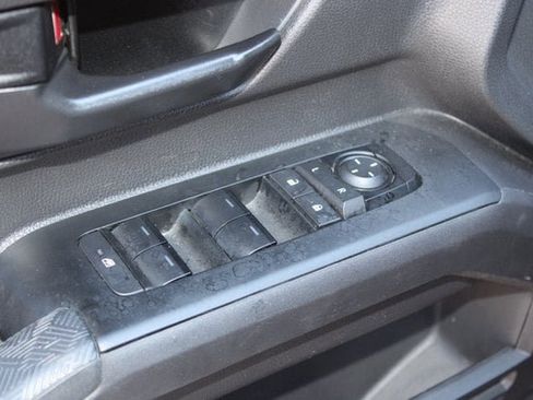 Used 2024 Toyota Tacoma SR5 image 18