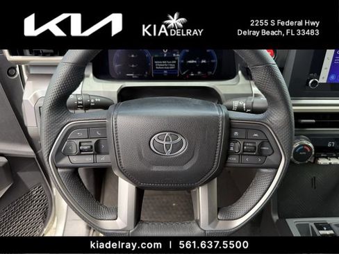 Used 2025 Toyota Tacoma TRD Sport RWD image 27