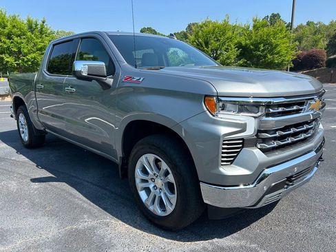 Used 2025 Chevrolet Silverado 1500 LTZ AWD/4WD image 21