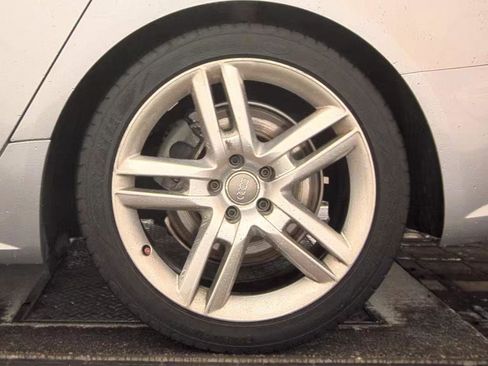 Used 2016 Audi A6 2.0T Premium image 11