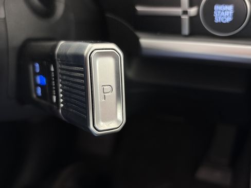 Certified 2025 Hyundai Santa Fe SEL AWD/4WD image 31