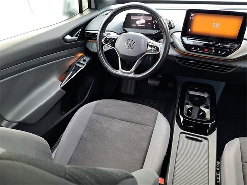 Certified 2021 Volkswagen ID.4 Pro w/ ID.4 Protection Package image 10