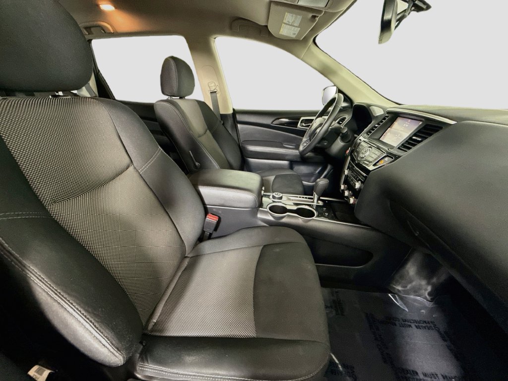Used 2020 Nissan Pathfinder SV AWD/4WD image 28