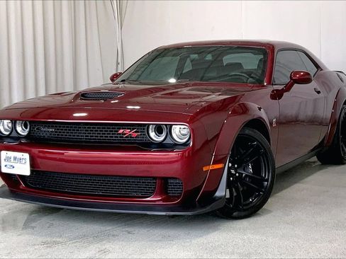 Used 2023 Dodge Challenger R/T Scat Pack RWD image 12