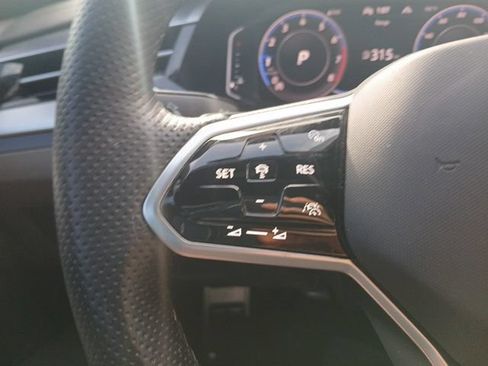 Used 2023 Volkswagen Arteon SEL Premium w/ Arteon MDO Package AWD/4WD image 30
