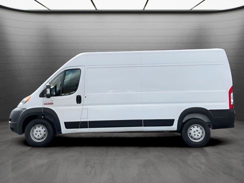 Used 2022 RAM ProMaster 2500 image 2
