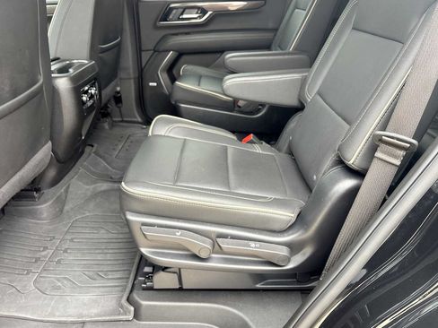 Used 2025 GMC Yukon Elevation w/ LPO, Floor Liner Package AWD/4WD image 18