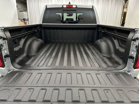 New 2026 RAM 1500 Big Horn AWD/4WD image 21