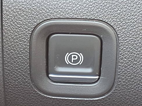 Used 2020 GMC Sierra 1500 SLT AWD/4WD image 18