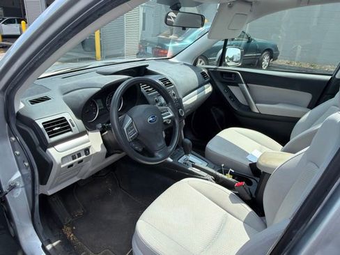 Used 2014 Subaru Forester 2.5i Premium w/ All-Weather Package AWD/4WD image 12