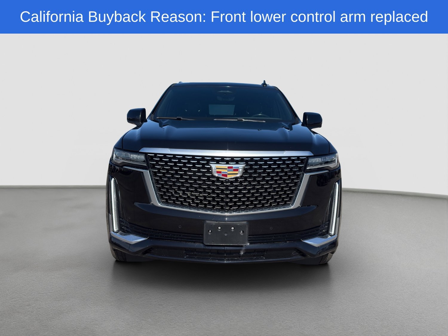 Used 2023 Cadillac Escalade Premium Luxury AWD/4WD image 2