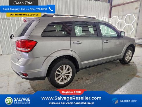 Used 2017 Dodge Journey SXT w/ Comfort/Convenience Group FWD image 4