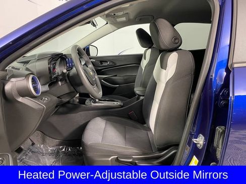 Certified 2024 Chevrolet Trax LS w/ LS Convenience Package FWD image 12