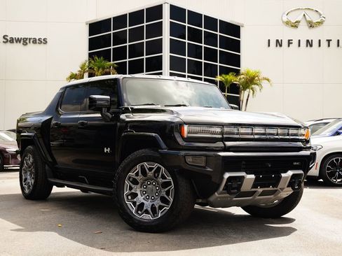 Used 2025 GMC Hummer EV 3X AWD/4WD image 1