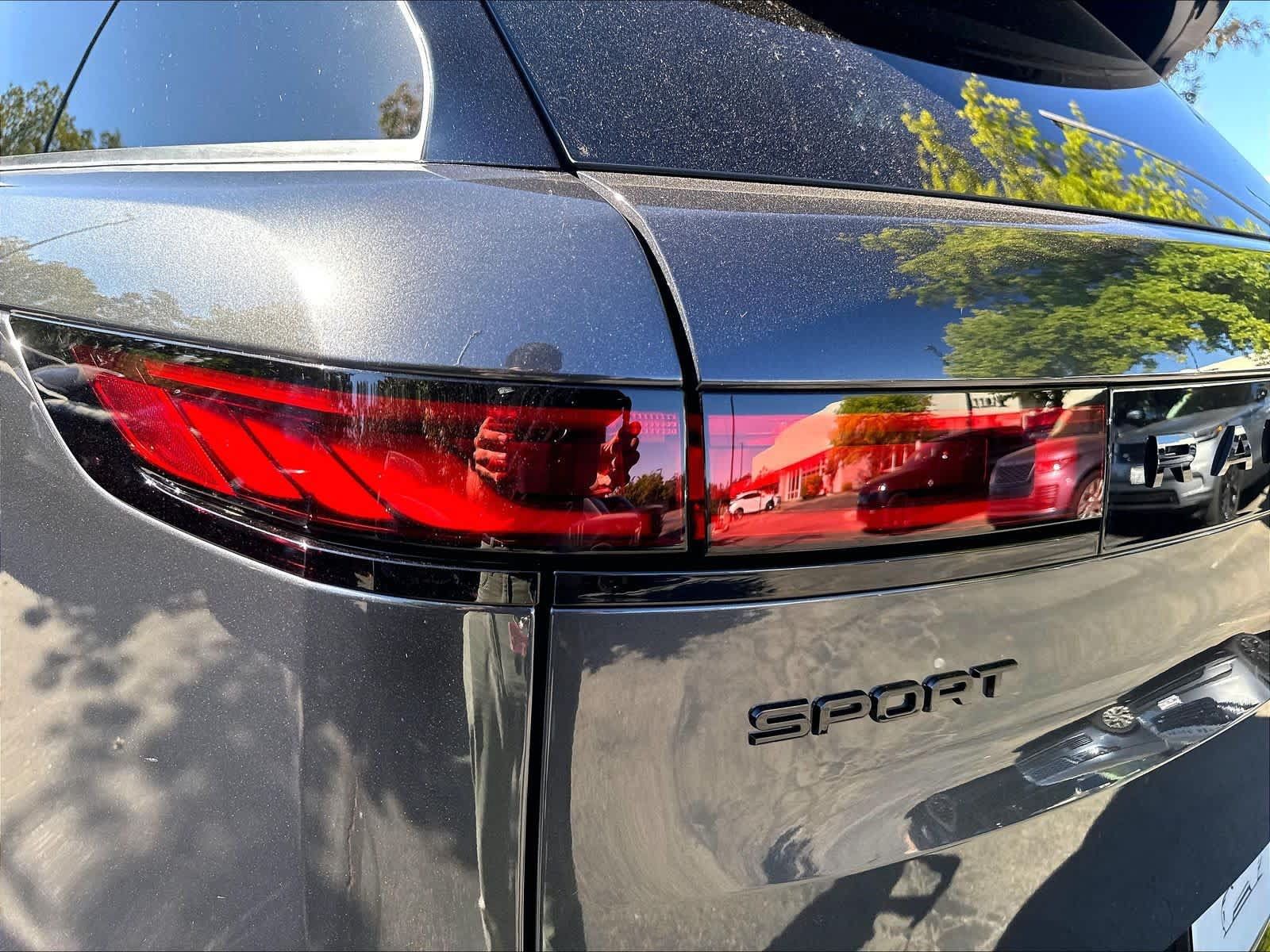 New 2026 Land Rover Range Rover Sport Dynamic SE AWD/4WD image 25