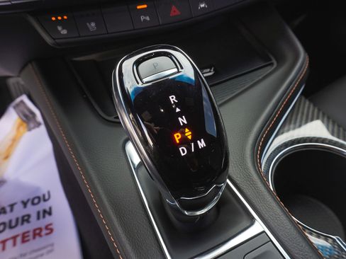 Used 2025 Cadillac CT4 V AWD/4WD image 26