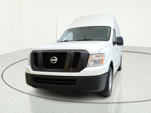 Used 2020 Nissan NV 2500 S RWD image 2