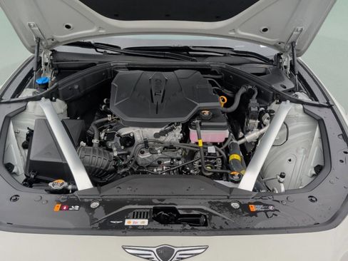 Used 2024 Genesis G70 2.5T w/ Sport Prestige Package image 30