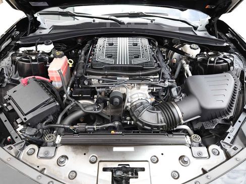 Used 2023 Chevrolet Camaro ZL1 RWD image 50