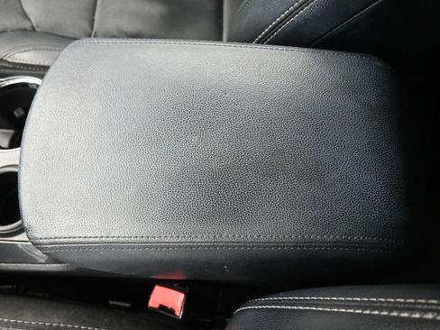 Used 2019 Ford Explorer Limited w/ Class III Trailer Tow Package image 39