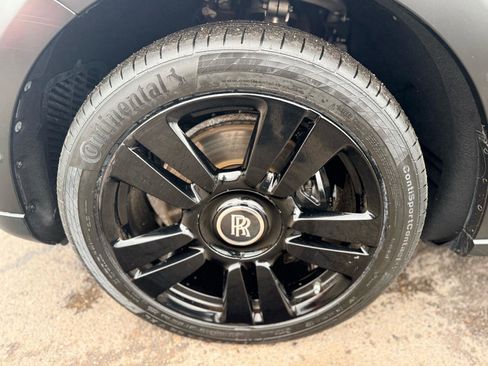 Used 2020 Rolls-Royce Cullinan AWD/4WD image 24