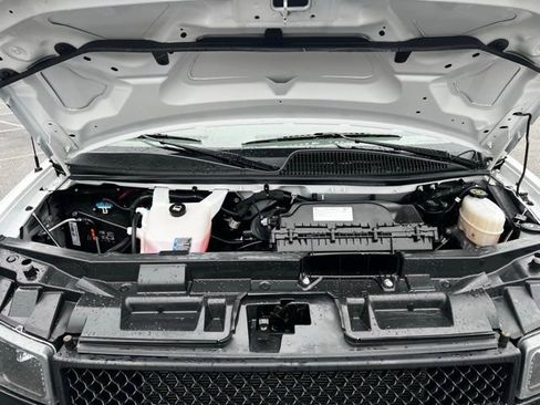 Used 2023 Chevrolet Express 3500 LS image 35