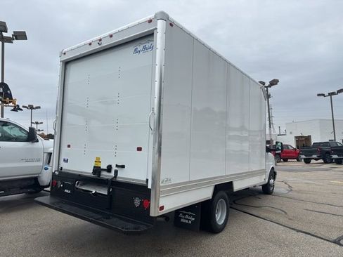 New 2025 Chevrolet Express 3500 w/ Power Convenience Package RWD image 4