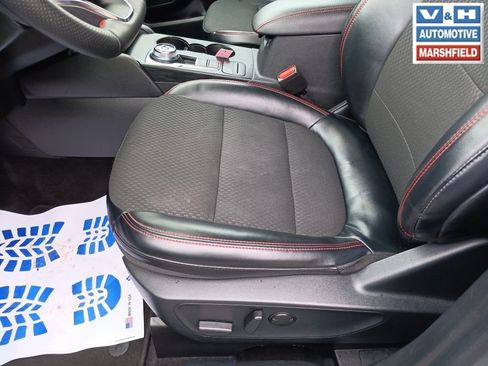 Used 2024 Ford Escape ST-Line AWD/4WD image 13