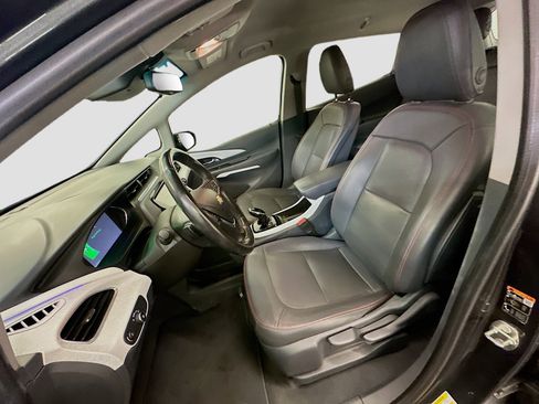 Used 2018 Chevrolet Bolt Premier w/ Driver Confidence II Package image 13