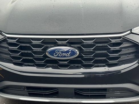 New 2026 Ford Escape ST-Line w/ Tech Pack #1 image 3