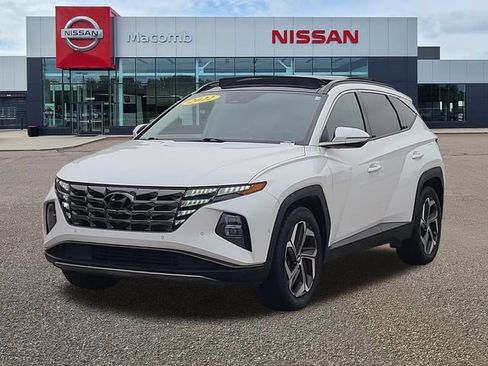 Used 2023 Hyundai Tucson Limited FWD image 3