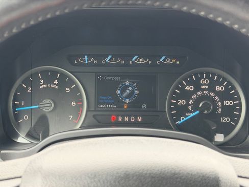 Used 2018 Ford F150 XLT w/ Equipment Group 302A Luxury AWD/4WD image 9