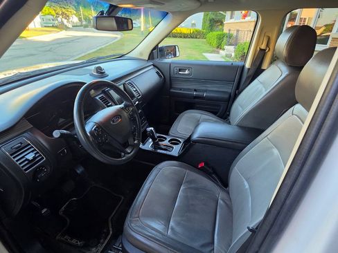 Used 2018 Ford Flex Limited w/ Equipment Group 301A AWD/4WD image 16