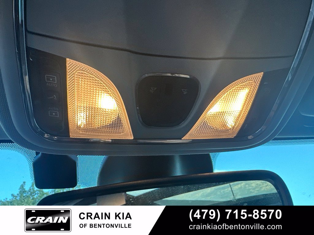 Used 2021 Jeep Cherokee Latitude Lux w/ Sun & Sound Group AWD/4WD image 29