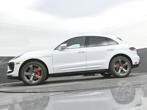 New 2026 Porsche Macan S image 46