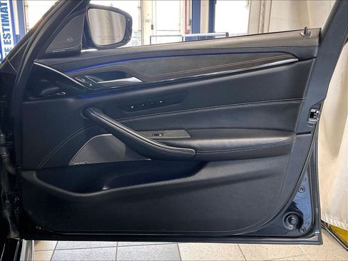 Used 2022 BMW M5 w/ Competition Package AWD/4WD image 12