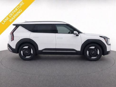 Used 2024 Kia EV9 Wind AWD/4WD image 8