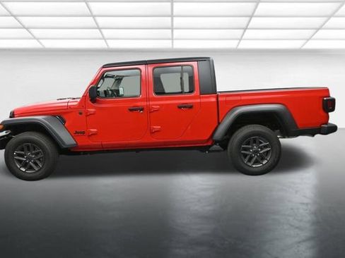 New 2025 Jeep Gladiator Sport image 6