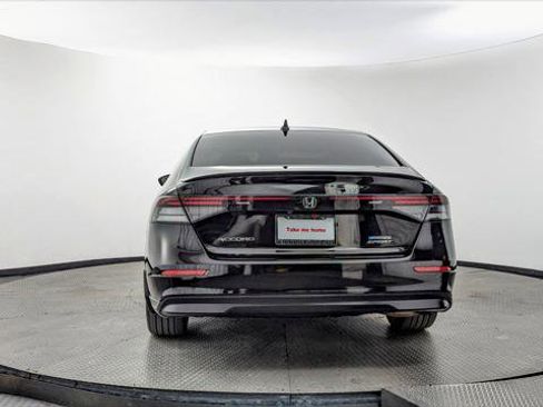 Used 2024 Honda Accord Sport image 7