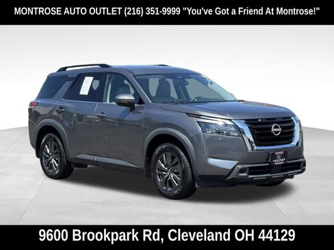 Used 2023 Nissan Pathfinder SV AWD/4WD image 55