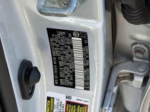 Used 2014 Toyota Corolla S Premium image 21