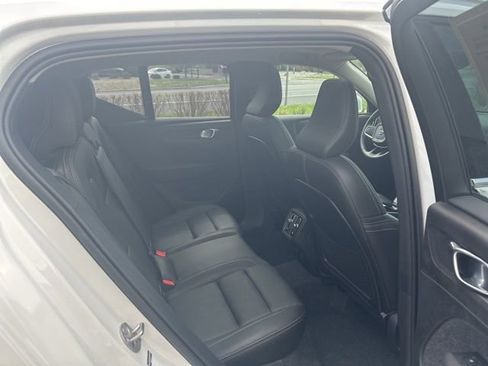 Certified 2025 Volvo XC40 B5 Plus image 13
