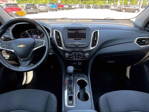 Used 2022 Chevrolet Equinox LT FWD image 14