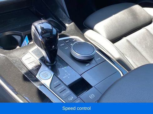 Used 2025 BMW X4 xDrive30i AWD/4WD image 14