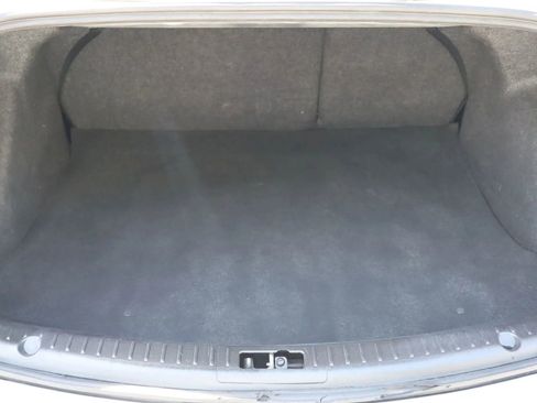 Used 2012 MAZDA MAZDA3 i Sport image 12